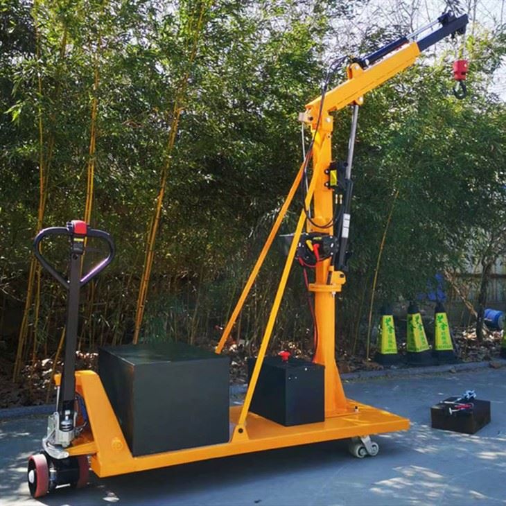 Rotating Crane